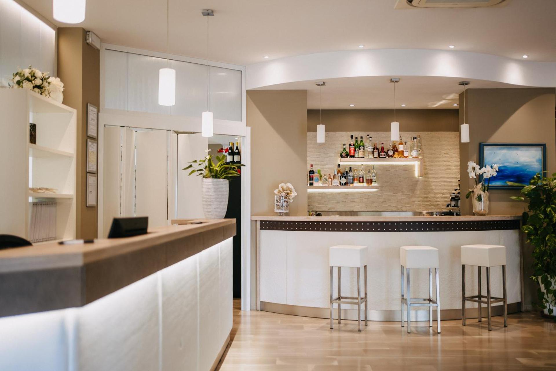 Hotel Lalla Beauty & Relax Cesenatico Eksteriør bilde