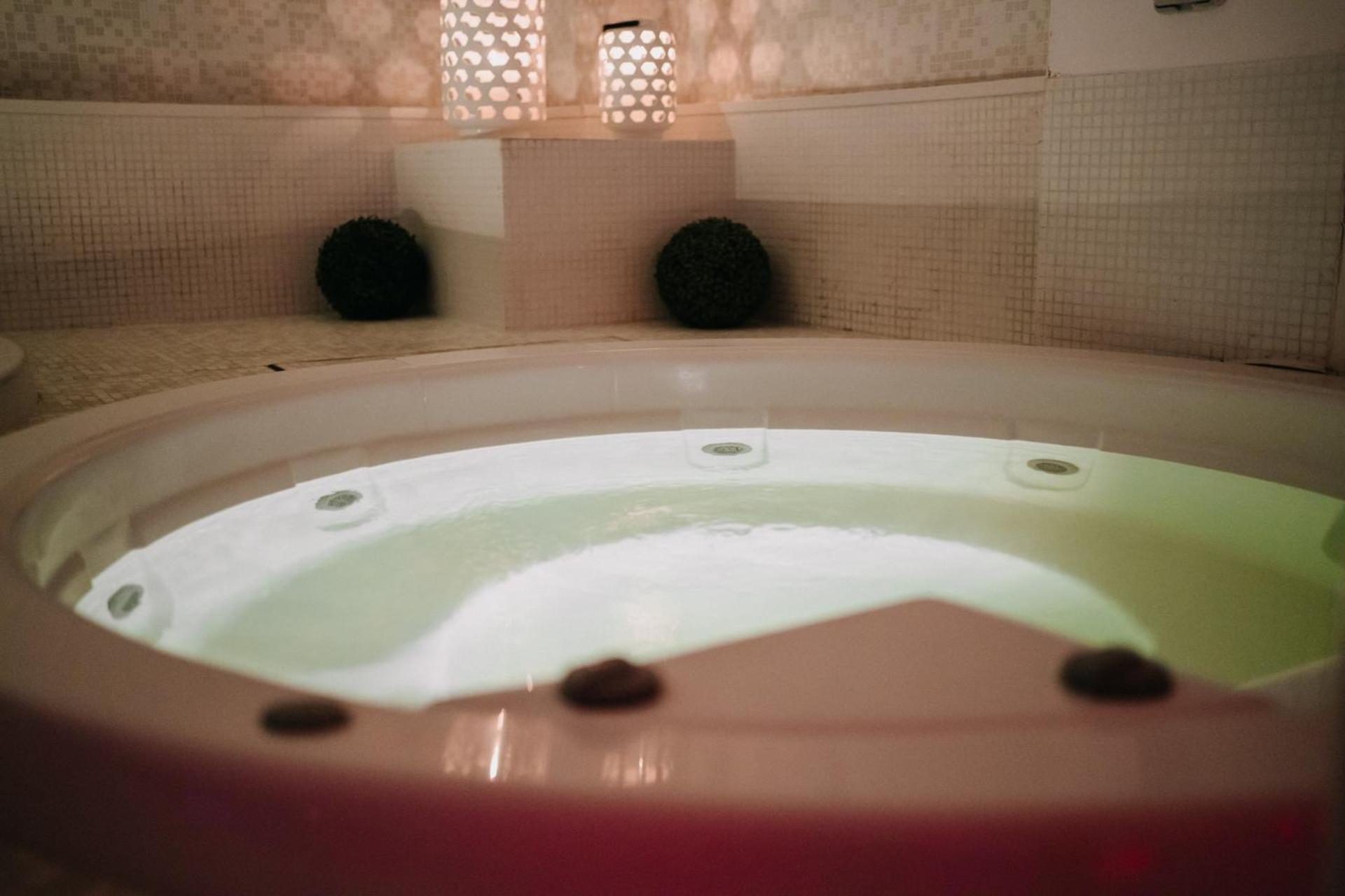 Hotel Lalla Beauty & Relax Cesenatico Eksteriør bilde